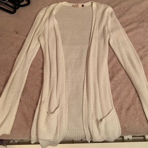 White Cardigan with pockets